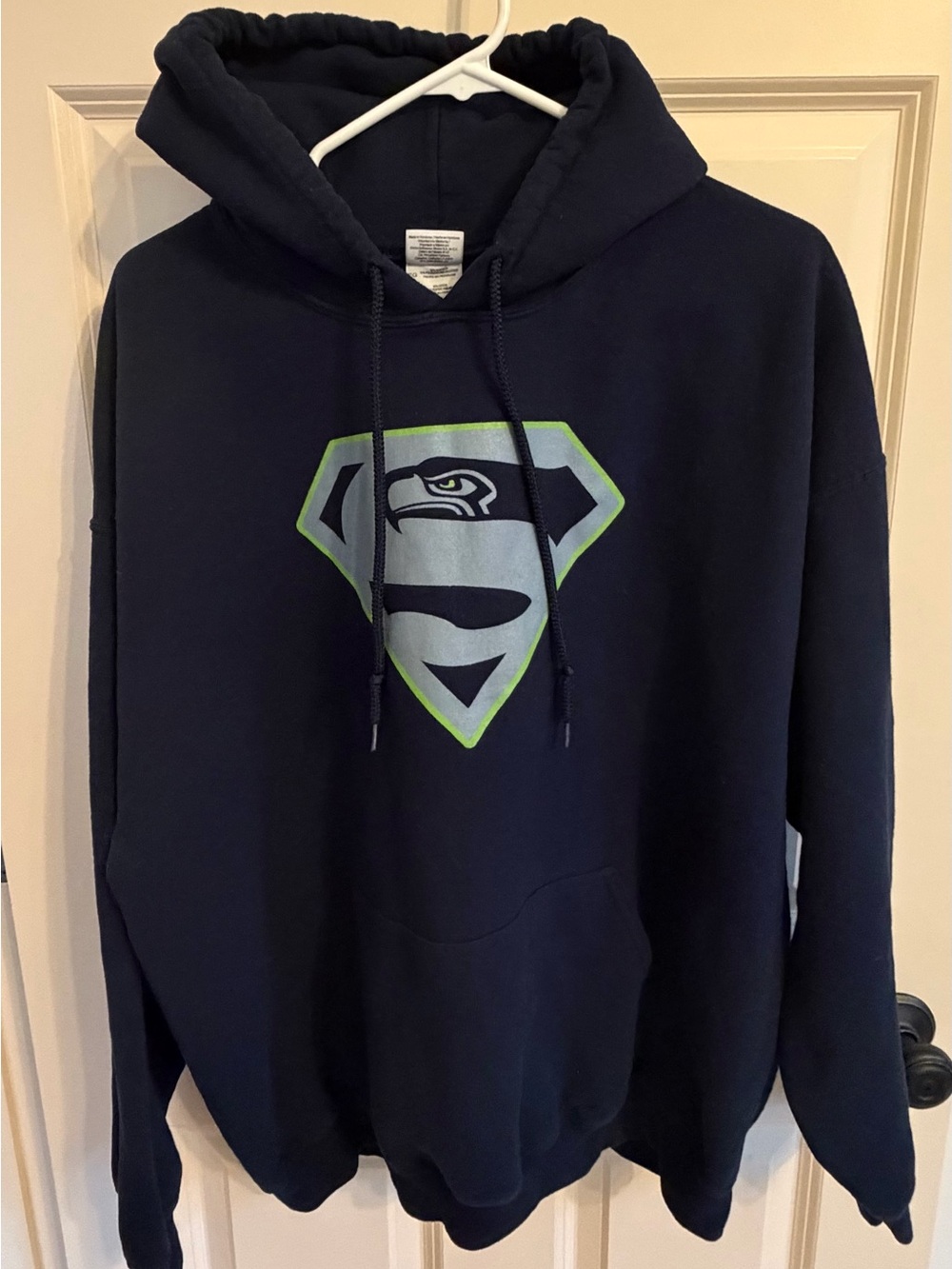 Gildan XL Seattle Seahawks Superman Logo Hoodie NFL